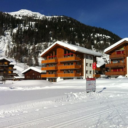 6 Dorfstrasse Appartement Oberwald Buitenkant foto